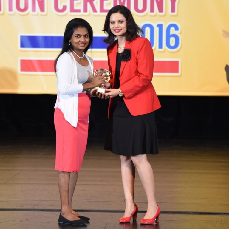 Suganthini Bharath - Star Choice Award 2017